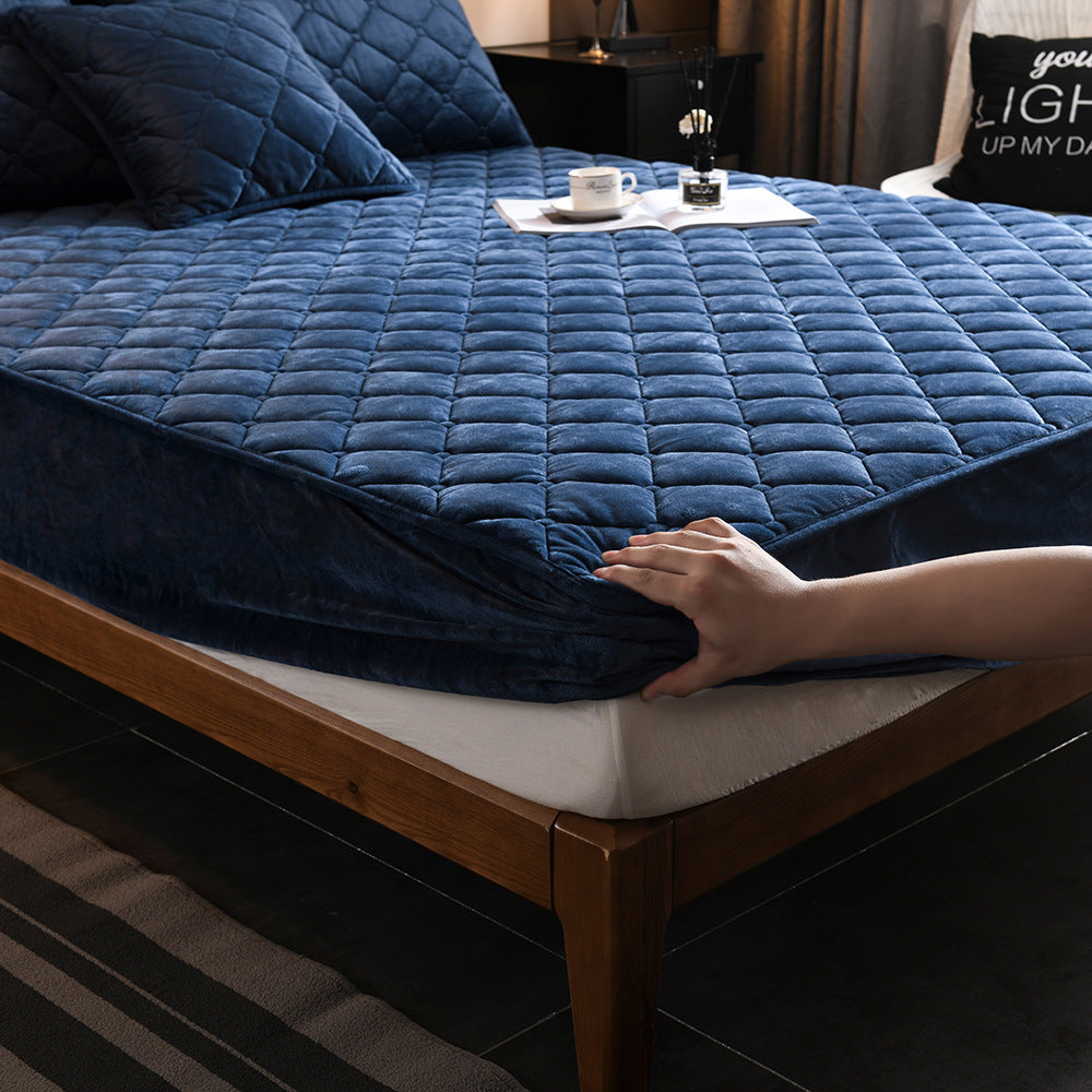 Crystal Fleece Padded Bed Cover | Other