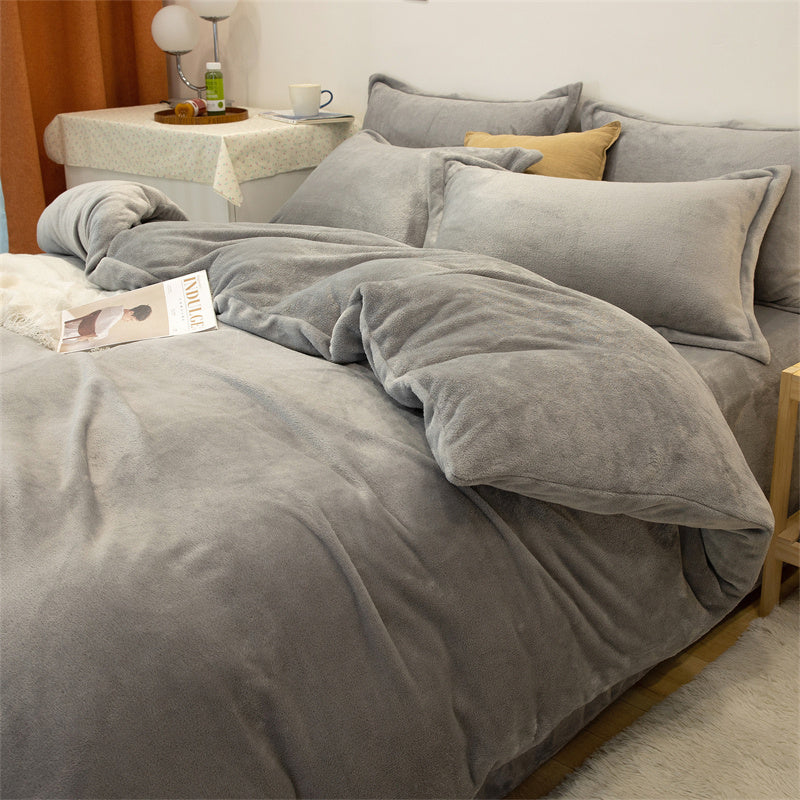 Four-piece Plush Double-sided Fleece Warm Yellow Duvet Cover | Other