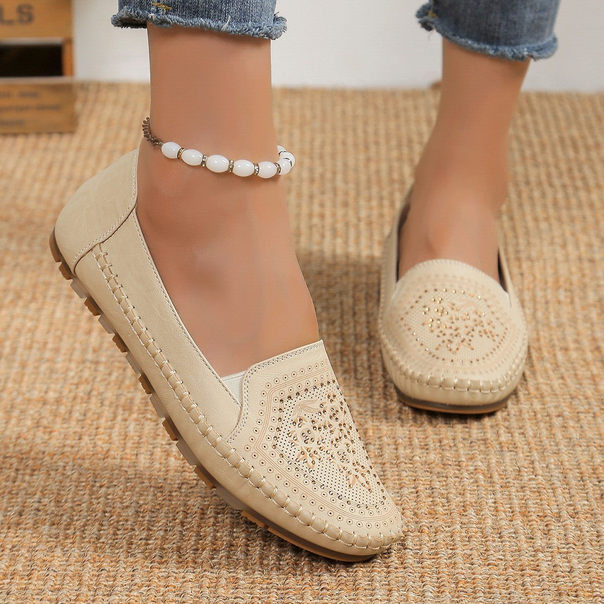 Handmade Stitching Gommino Solid Color Casual Women's Shoes | Shoes