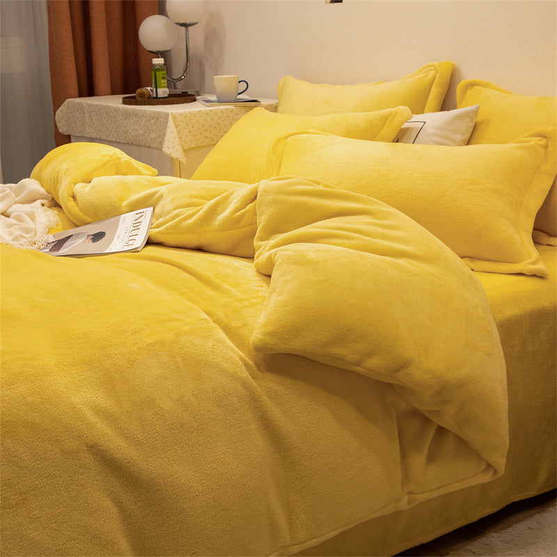 Four-piece Plush Double-sided Fleece Warm Yellow Duvet Cover | Other